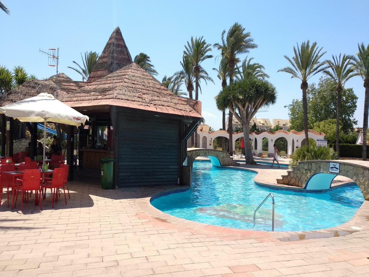Apartamento con gran terraza. wifi gratis Dénia Exterior foto